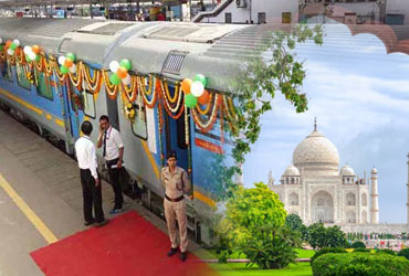 Taj Mahal Tour by Gatimaan Train